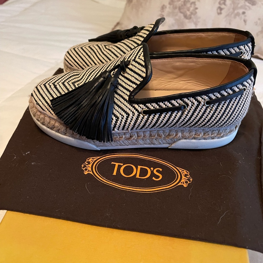 Authentic tods - Picture 3 of 4